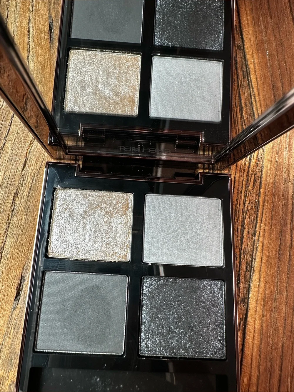Tom Ford Metallic Silver & Charcoal Eyeshadow Quad